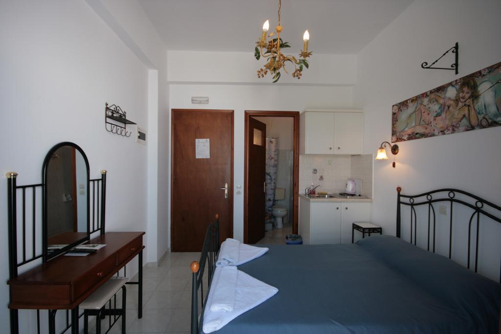 Studios Bourgos Naxos City Eksteriør billede