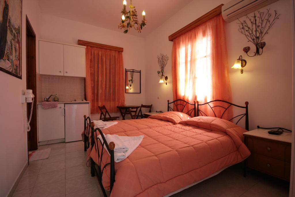Studios Bourgos Naxos City Eksteriør billede